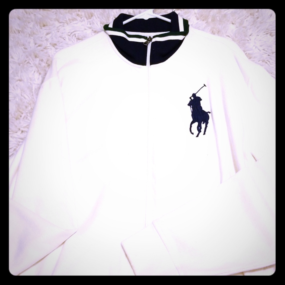 Polo zip cream color
